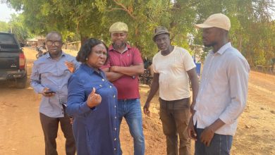DCE interacting with contractors