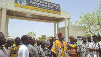 The Navro-Pio during a tour of St Mathew Technical Vocational Institute at Paga-Bayono